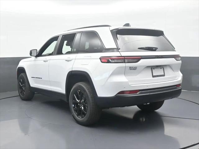 2026 Jeep Grand Cherokee Altitude 4x2