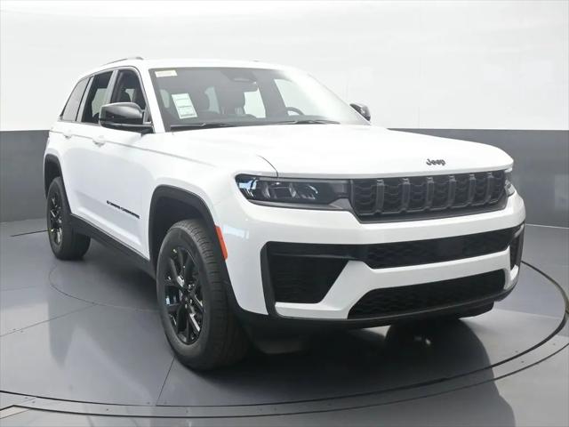 2026 Jeep Grand Cherokee Altitude 4x2