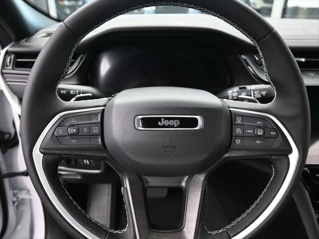 2026 Jeep Grand Cherokee Altitude 4x2
