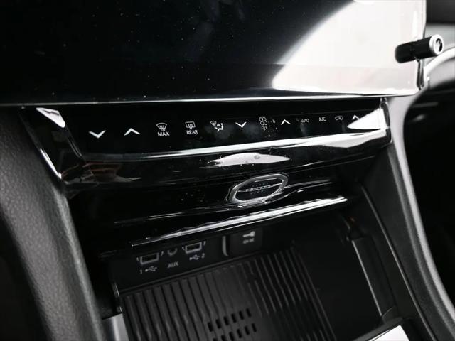 2026 Jeep Grand Cherokee Altitude 4x2
