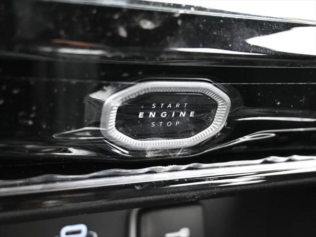 2026 Jeep Grand Cherokee Altitude 4x2