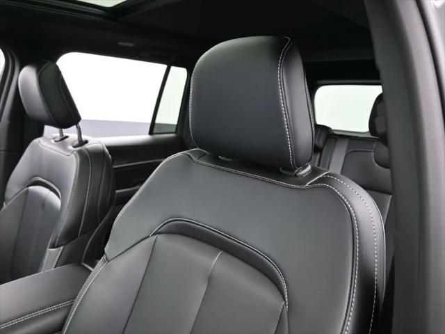 2026 Jeep Grand Cherokee Limited 4x2