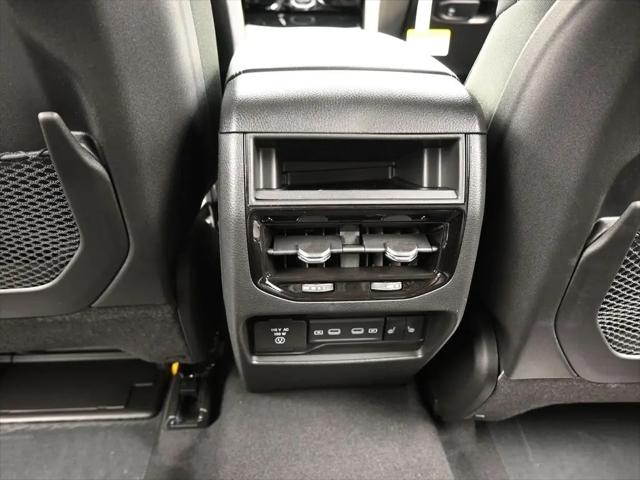 2026 Jeep Grand Cherokee Limited 4x2