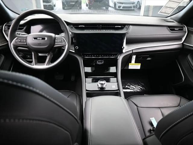 2026 Jeep Grand Cherokee Limited 4x2
