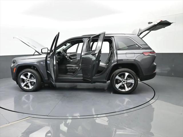 2026 Jeep Grand Cherokee Limited 4x2