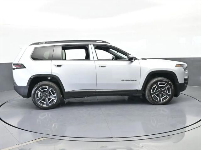 2026 Jeep Cherokee Laredo 4x4