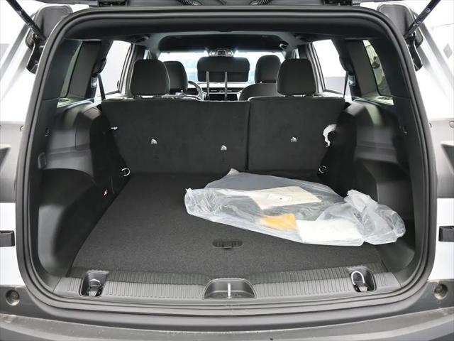 2026 Jeep Cherokee Laredo 4x4