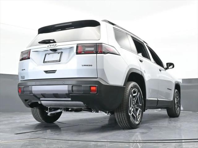 2026 Jeep Cherokee Laredo 4x4