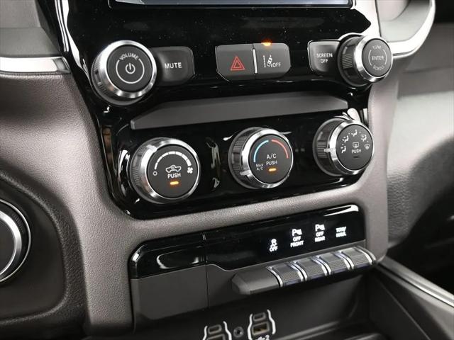 2026 Ram 1500 Express Crew Cab 4x4 57 Box