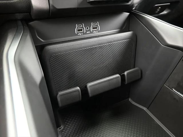2026 Ram 1500 Express Crew Cab 4x4 57 Box