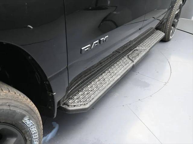 2026 Ram 1500 Express Crew Cab 4x4 57 Box