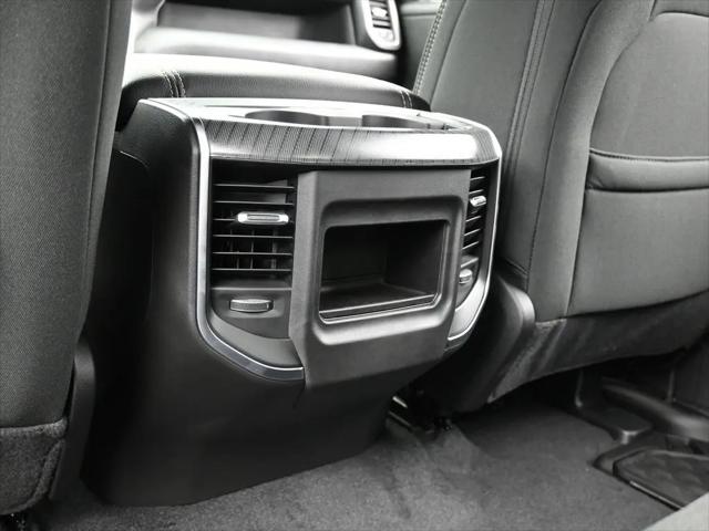 2026 Ram 1500 Express Crew Cab 4x4 57 Box