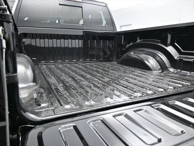 2026 Ram 1500 Express Crew Cab 4x4 57 Box