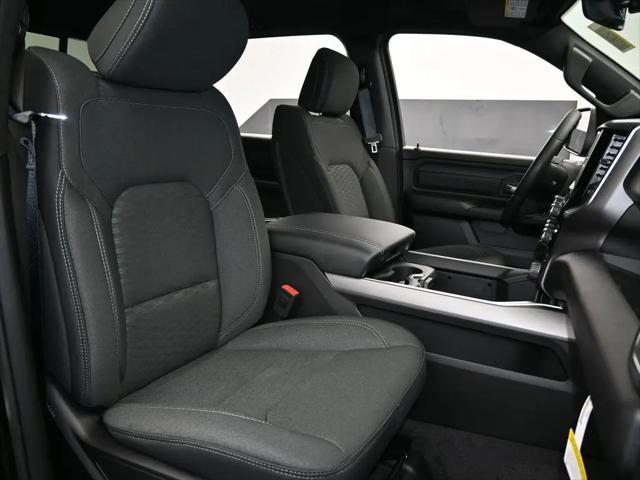 2026 Ram 1500 Express Crew Cab 4x4 57 Box