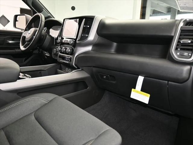2026 Ram 1500 Express Crew Cab 4x4 57 Box
