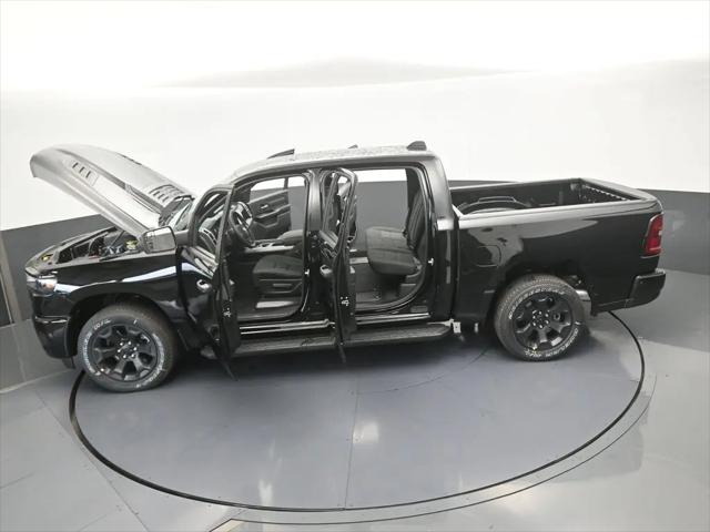 2026 Ram 1500 Express Crew Cab 4x4 57 Box