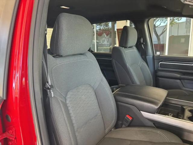 2025 Ram 1500 Big Horn Crew Cab 4x4 5'7" Box