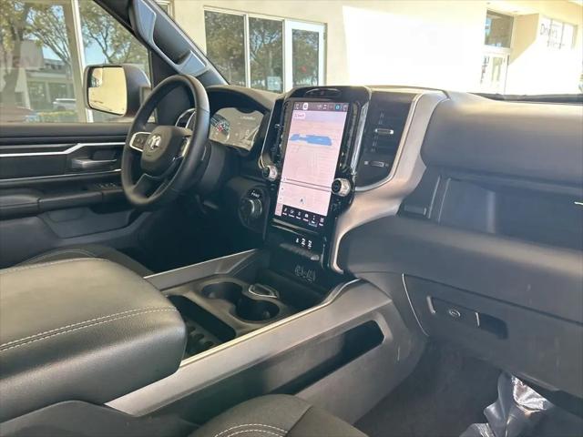 2025 Ram 1500 Big Horn Crew Cab 4x4 5'7" Box
