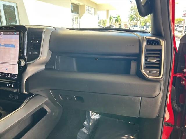 2025 Ram 1500 Big Horn Crew Cab 4x4 5'7" Box