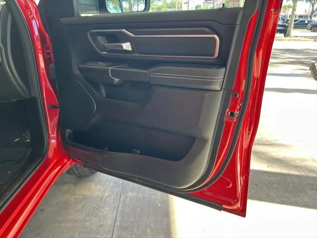 2025 Ram 1500 Big Horn Crew Cab 4x4 5'7" Box