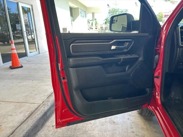 2025 Ram 1500 Big Horn Crew Cab 4x4 5'7" Box