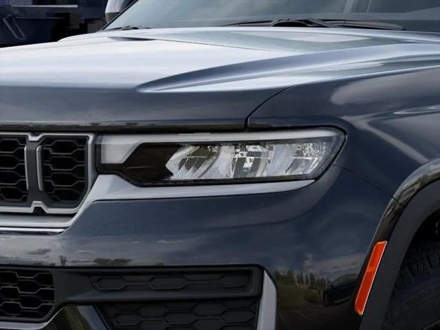 2026 Jeep Grand Cherokee Altitude 4x2