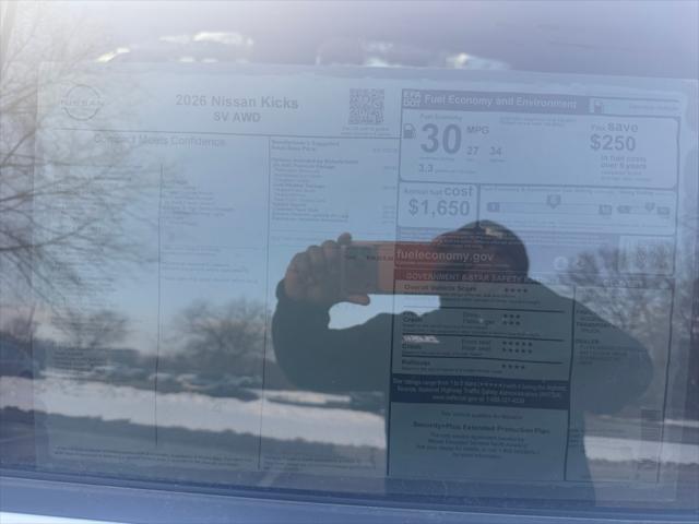 2026 Nissan Kicks SV
