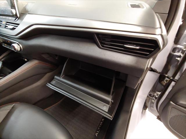 2024 Nissan Altima SR FWD