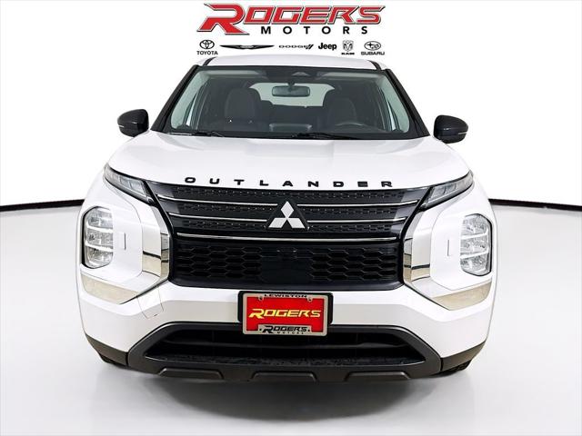 2024 Mitsubishi Outlander ES 2.5 S-AWC