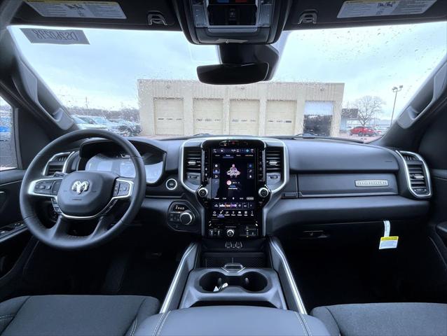 2026 Ram 1500 Big Horn Crew Cab 4x4 5'7" Box