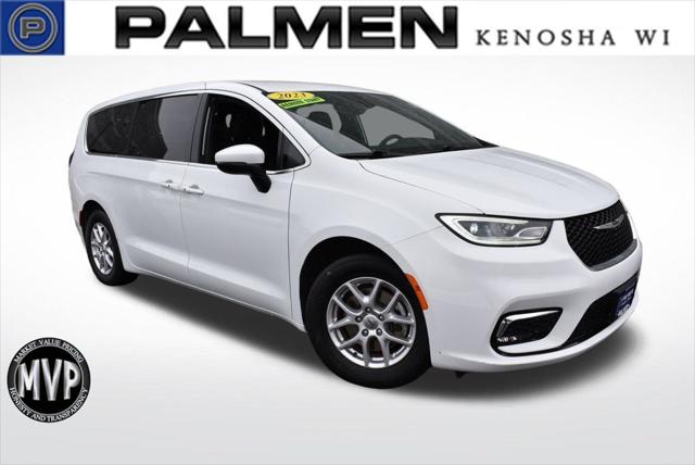 2023 Chrysler Pacifica Touring