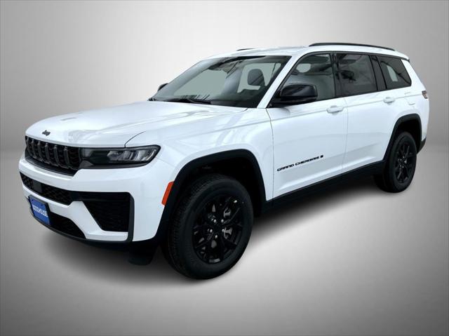 2026 Jeep Grand Cherokee Altitude 4x4 for sale in Blair, NE