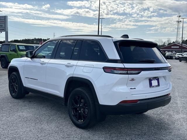 2026 Jeep Grand Cherokee Altitude 4x4