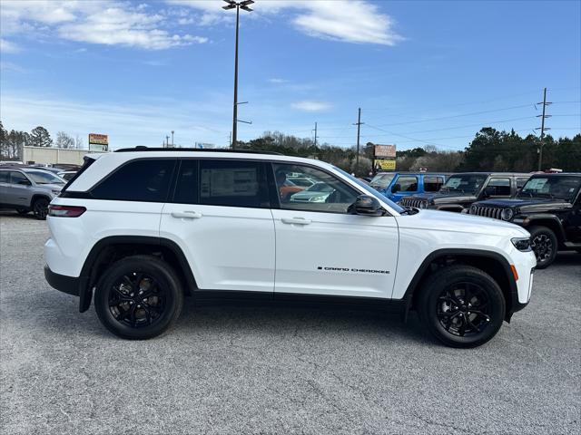 2026 Jeep Grand Cherokee Altitude 4x4
