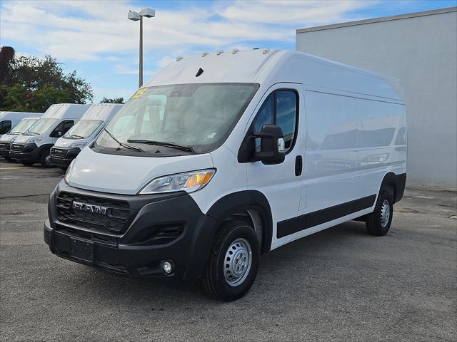 2025 RAM ProMaster 2500 Cargo Van Tradesman High Roof 159 WB w/Pass Seat
