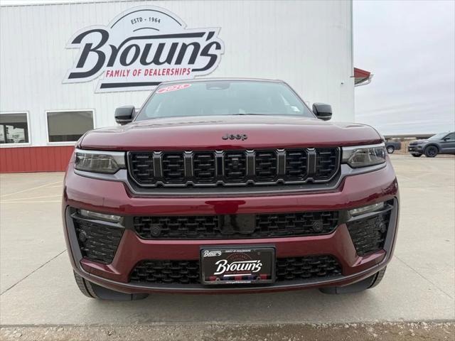 2026 Jeep Grand Cherokee GRAND CHEROKEE L LIMITED RESERVE 4X4