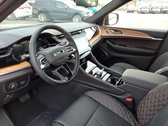 2026 Jeep Grand Cherokee Summit 4x4