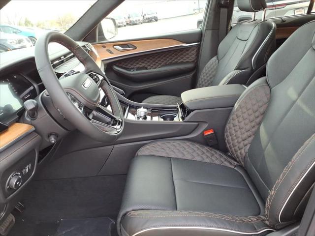 2026 Jeep Grand Cherokee Summit 4x4