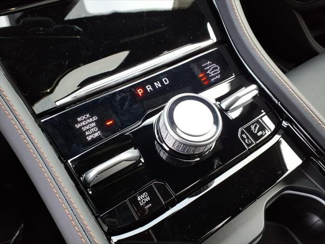 2026 Jeep Grand Cherokee Summit 4x4