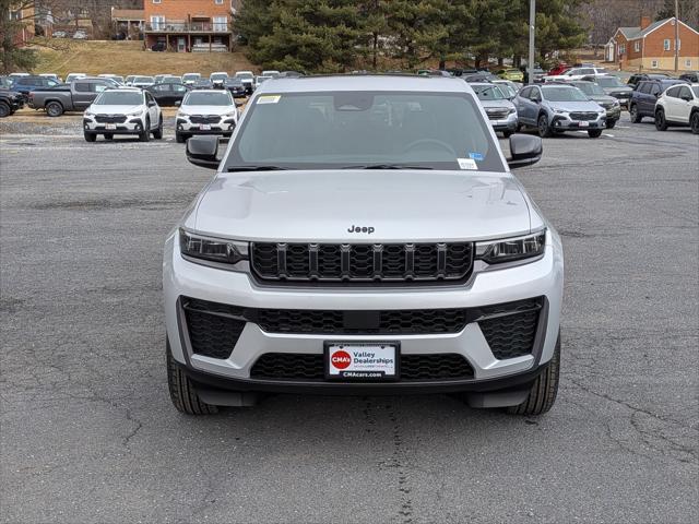 2026 Jeep Grand Cherokee GRAND CHEROKEE LAREDO ALTITUDE 4X4 2026 Jeep Grand Cherokee GRAND CHEROKEE LAREDO ALTITUDE 4X4
