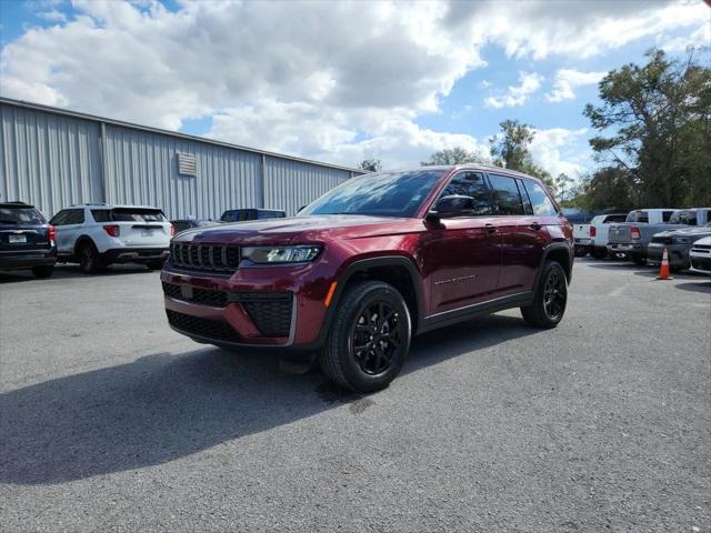 2026 Jeep Grand Cherokee GRAND CHEROKEE LAREDO ALTITUDE 4X4 2026 Jeep Grand Cherokee GRAND CHEROKEE LAREDO ALTITUDE 4X4