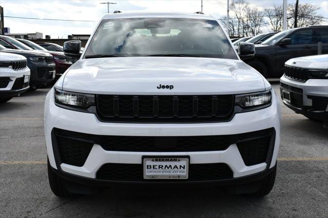 2026 Jeep Grand Cherokee GRAND CHEROKEE L LAREDO ALTITUDE 4X4