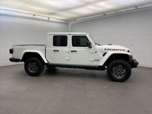2026 Jeep Gladiator GLADIATOR MOJAVE X 4X4 2026 Jeep Gladiator GLADIATOR MOJAVE X 4X4