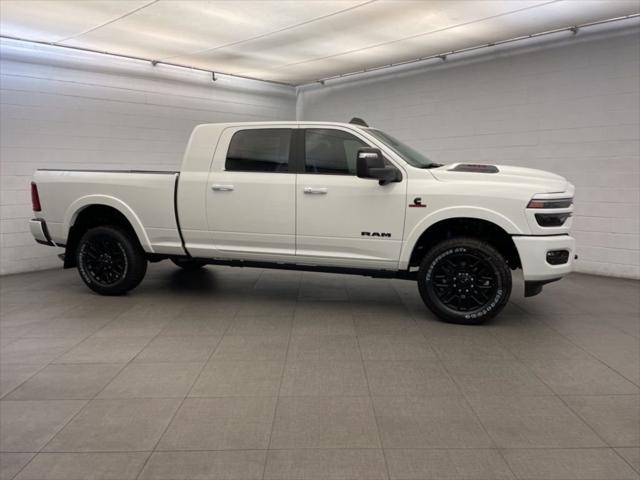 2026 RAM Ram 2500 RAM 2500 LIMITED MEGA CAB 4X4 64 BOX
