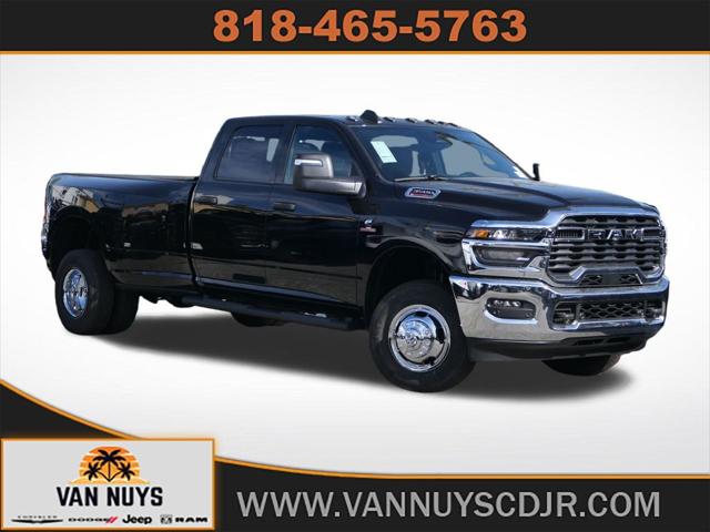 2026 RAM Ram 3500 RAM 3500 TRADESMAN CREW CAB 4X4 8 BOX