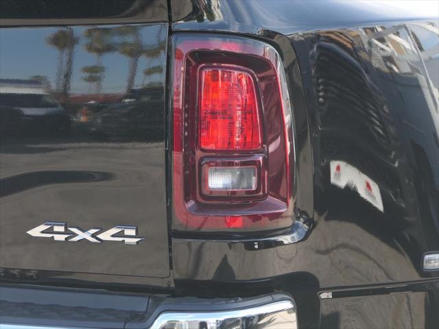 2026 RAM Ram 3500 RAM 3500 TRADESMAN CREW CAB 4X4 8 BOX