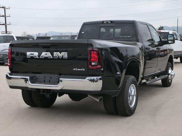 2026 RAM Ram 3500 RAM 3500 TRADESMAN CREW CAB 4X4 8 BOX