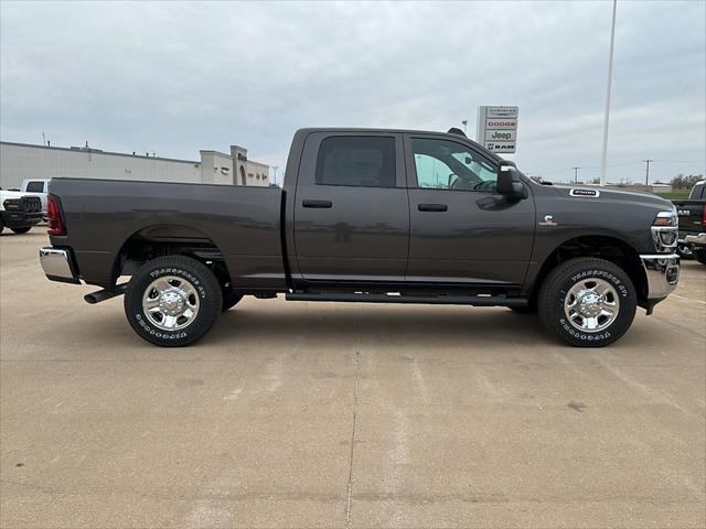 2026 RAM Ram 2500 RAM 2500 TRADESMAN CREW CAB 4X4 64 BOX