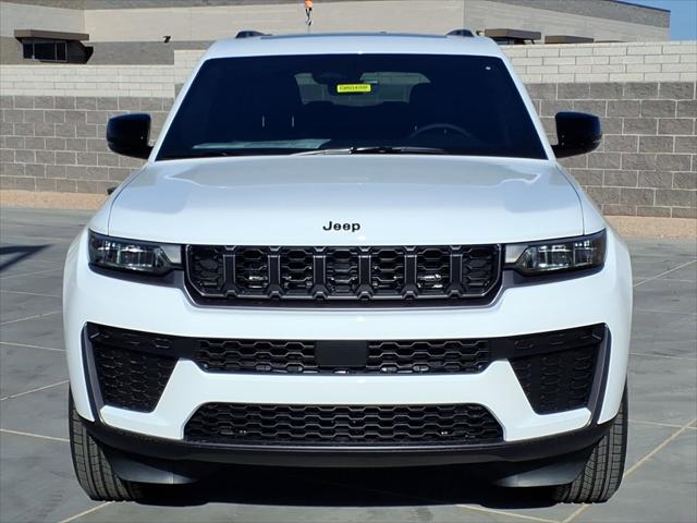 2026 Jeep Grand Cherokee GRAND CHEROKEE L LAREDO ALTITUDE 4X2