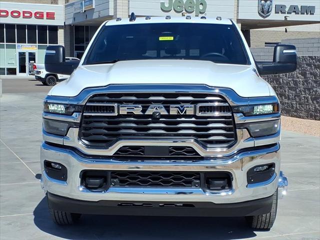 2026 RAM Ram 3500 RAM 3500 TRADESMAN CREW CAB 4X4 8 BOX